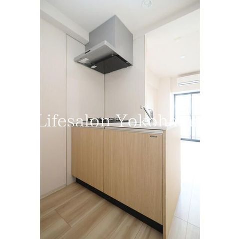 �y�L�b�`���z�@