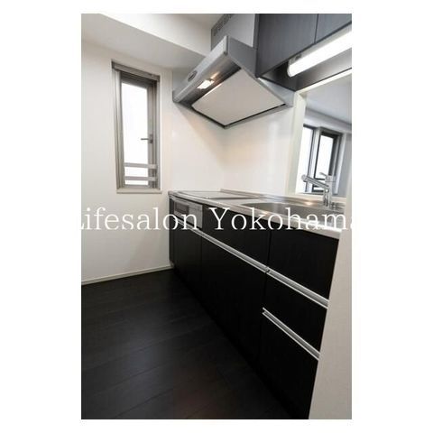 �y�L�b�`���z�@