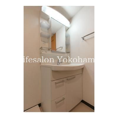 �y���ʏ��z�@