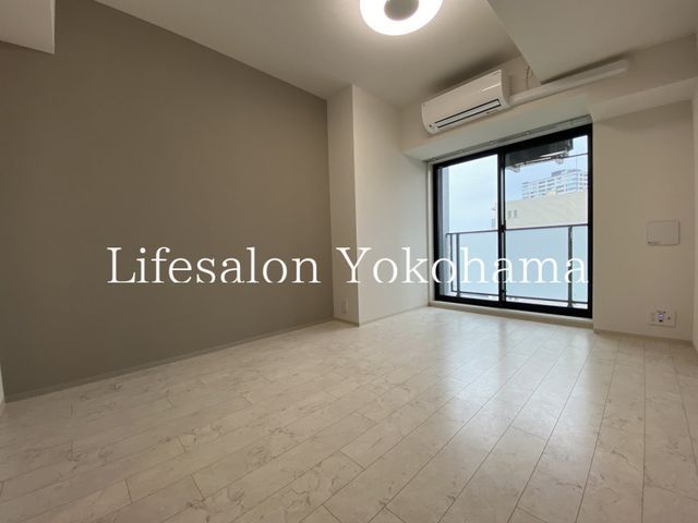 �y���ԁE���r���O�z�@