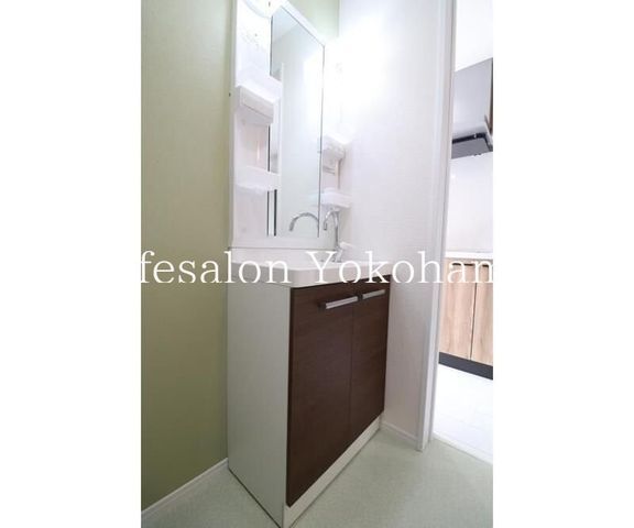 �y���ʏ��z�@