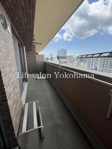yoRj[z@