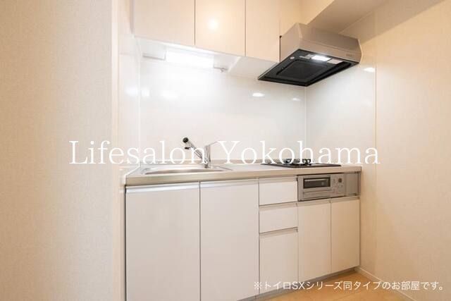 �y�L�b�`���z�@