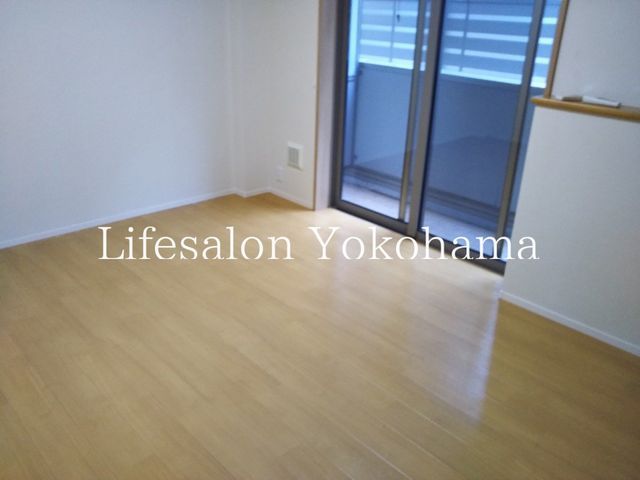 �y���ԁE���r���O�z�@���r���O/����