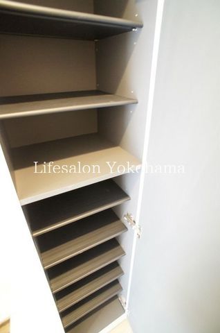 �y���[�z�@