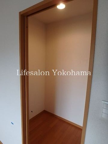 �y���[�z�@