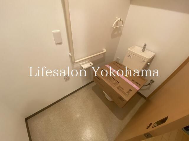 �y�g�C���z�@