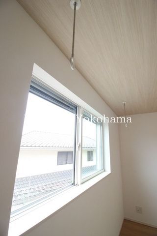 �y���̑������E�X�y�[�X�z�@