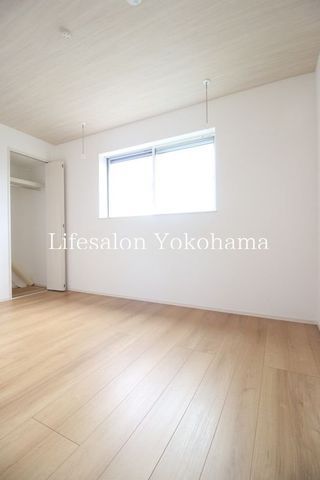 �y���ԁE���r���O�z�@