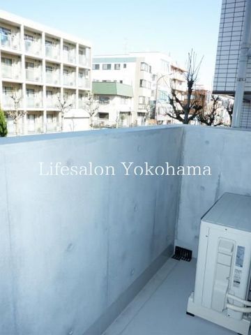 �y�o���R�j�[�z�@