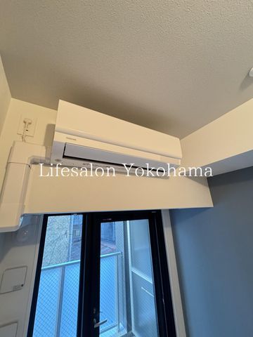 �y���̑��ݔ��z�@�o���R�j�[