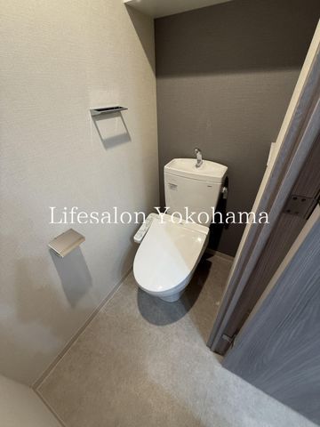 �y�g�C���z�@