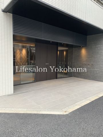 �y�G���g�����X�z�@�G���g�����X