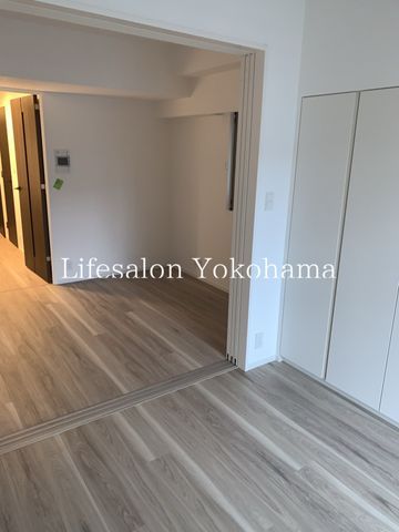 �y���ԁE���r���O�z�@����