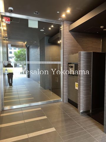 �y�G���g�����X�z�@�o���R�j�[