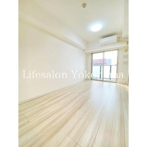 �y���̑������E�X�y�[�X�z�@