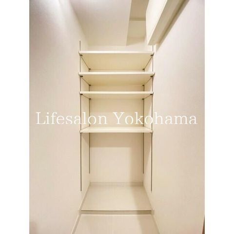 �y���[�z�@