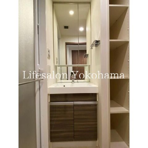 �y���ʏ��z�@