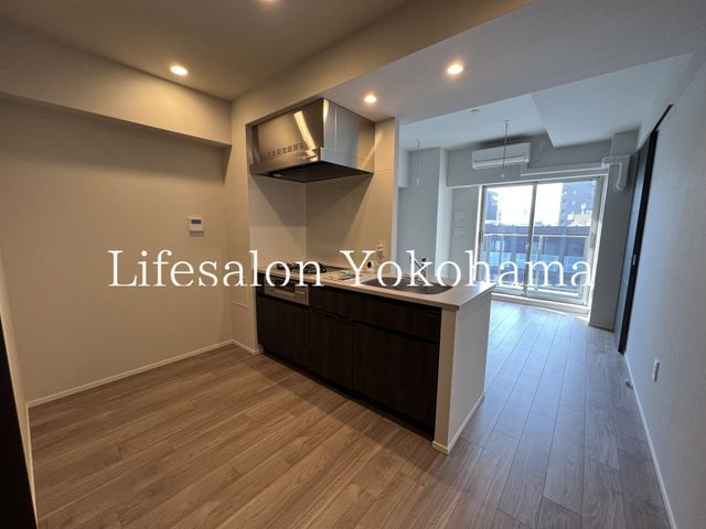 �y���ԁE���r���O�z�@���r���O/����