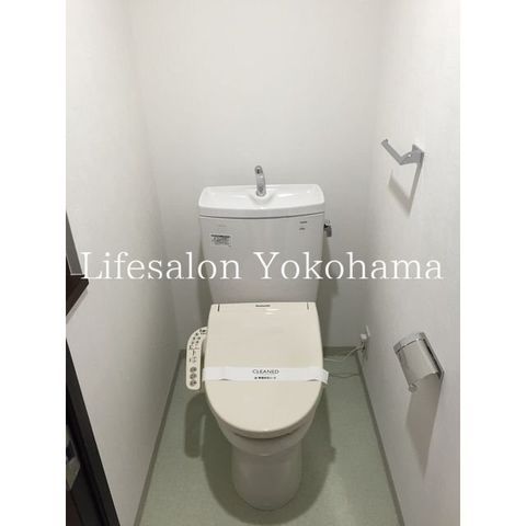 �y�g�C���z�@