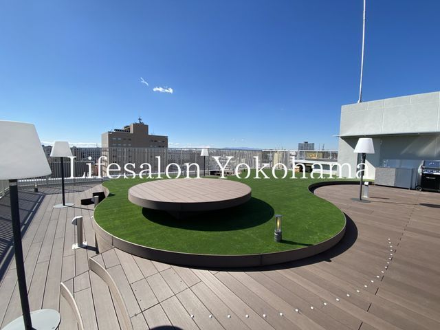 �y���̑��z�@���ԏ�