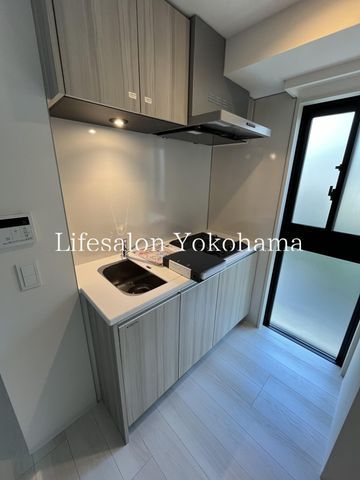 �y�L�b�`���z�@