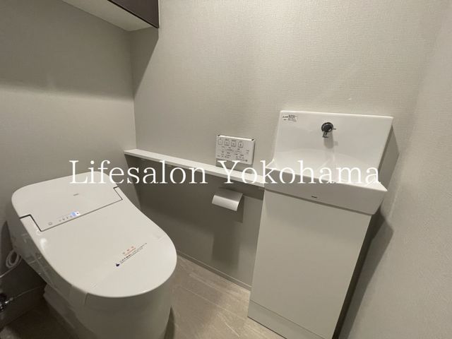 �y�g�C���z�@�g�C��