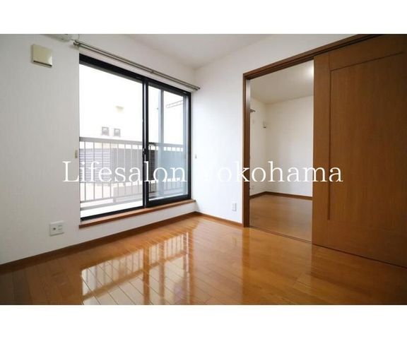 �y���̑������E�X�y�[�X�z�@