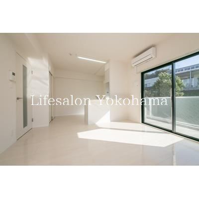 �y���ԁE���r���O�z�@