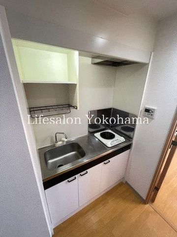 �y�L�b�`���z�@