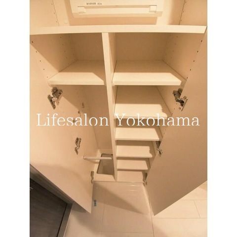 �y���ցz�@