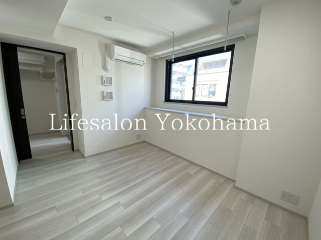 �y���̑��ݔ��z�@���r���O/����