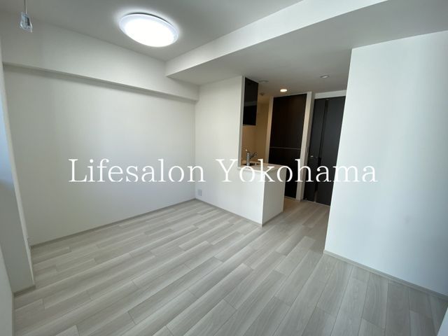 �y���ԁE���r���O�z�@���r���O/����