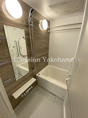 �y�o�X�z�@�o���R�j�[