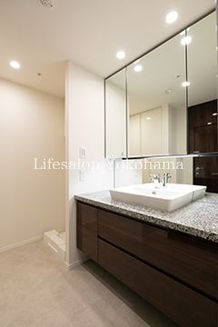 �y���ʏ��z�@