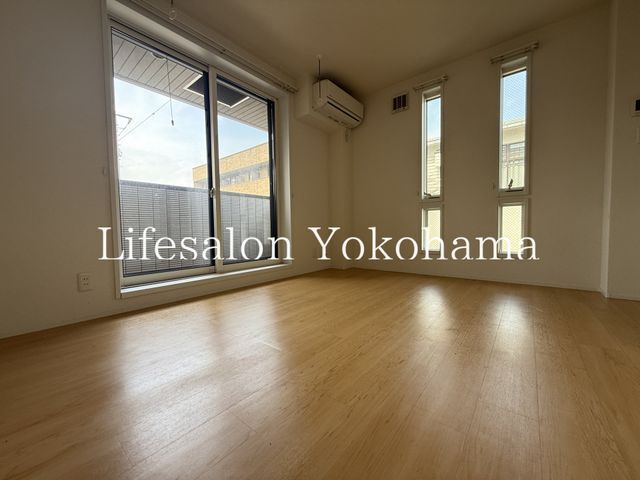 �y���ԁE���r���O�z�@���r���O/����