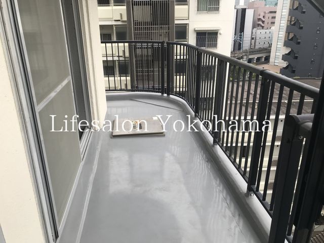 yoRj[z@oRj[