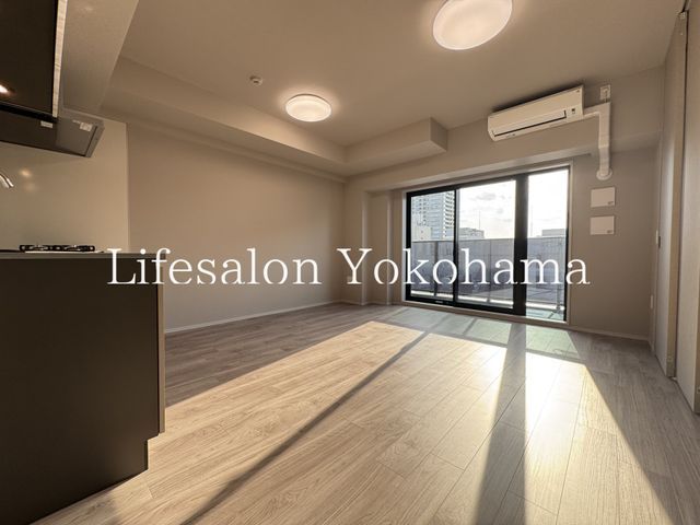 �y���ԁE���r���O�z�@