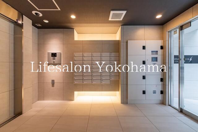 y̑ݔz@
