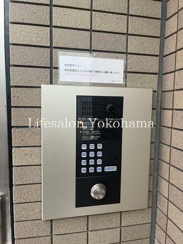 y̑ݔz@