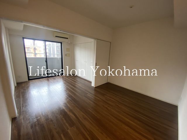 �y���ԁE���r���O�z�@���r���O/����