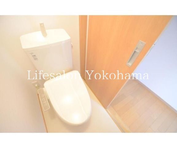 �y�g�C���z�@