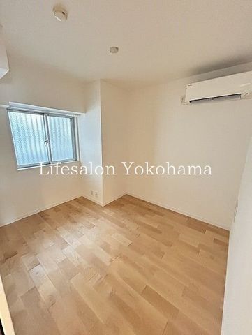 �y�Q���z�@