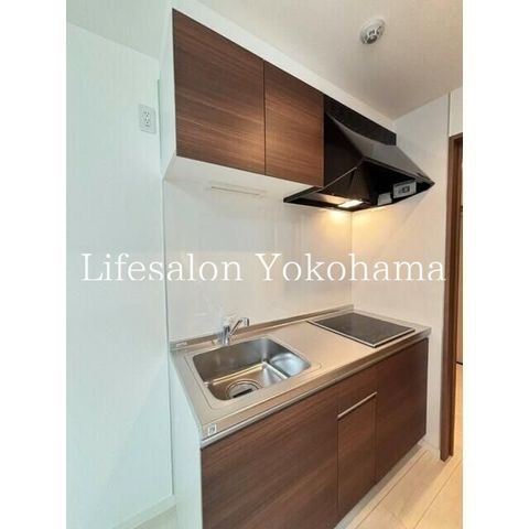 �y�L�b�`���z�@