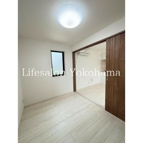 �y���̑������E�X�y�[�X�z�@