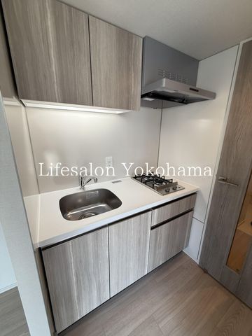 �y�L�b�`���z�@�ݔ�