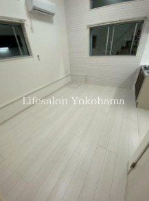 �y���ԁE���r���O�z�@