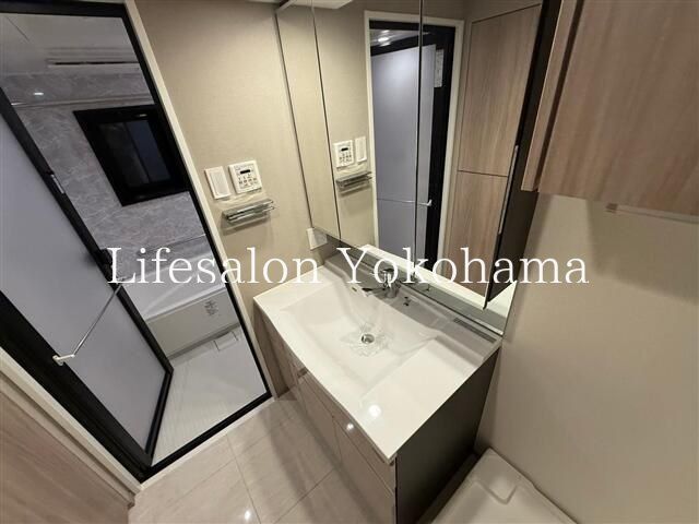 �y���ʏ��z�@