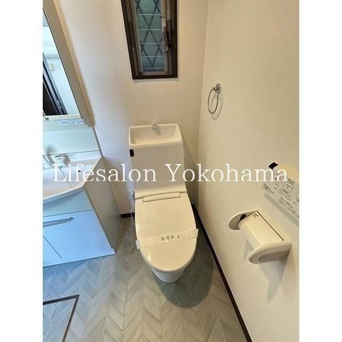 �y�g�C���z�@
