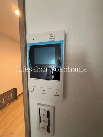 �y���̑��ݔ��z�@